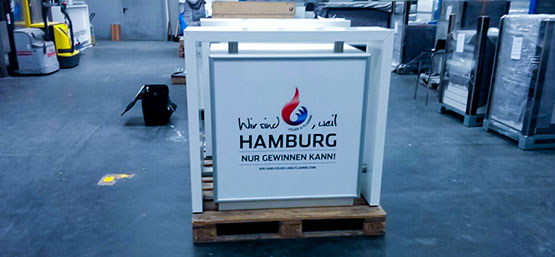 B BRANDED Messebeschriftung
